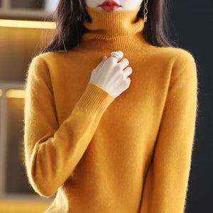 Cressida cashmere turtleneck sweater in Mustard, close view of the folded collar