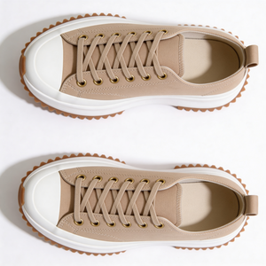 Top view of a pair of Laetitia sneakers in Tan